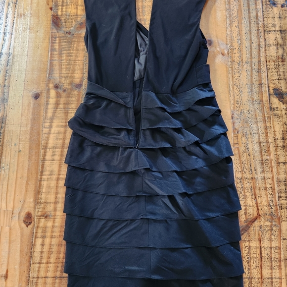 ♥️LE CHÂTEAU dress - Picture 6 of 11